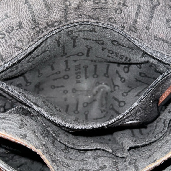 Fossil Brown Leather Fold Over Saddle Bag Crossbody Purse - Picture 7 of 10